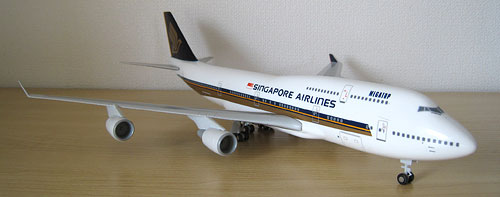 1/200 エバーライズ SQ B747-400 「MEGATOP」