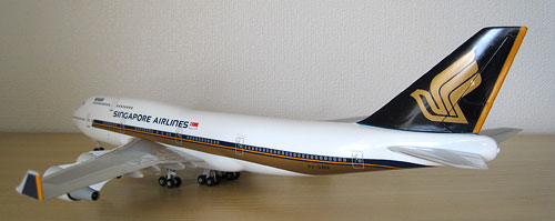 1/200 エバーライズ SQ B747-400 「MEGATOP」