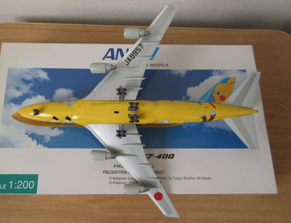 1/200 全日空商事 ANA B747-400 ポケモンジェット