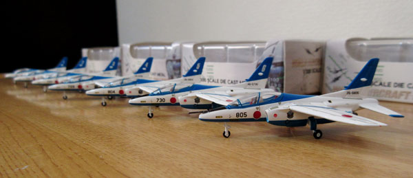 1/200 WORLD AIRCRAFT COLLECTION T-4 第4航空団 松島基地 第11飛行隊