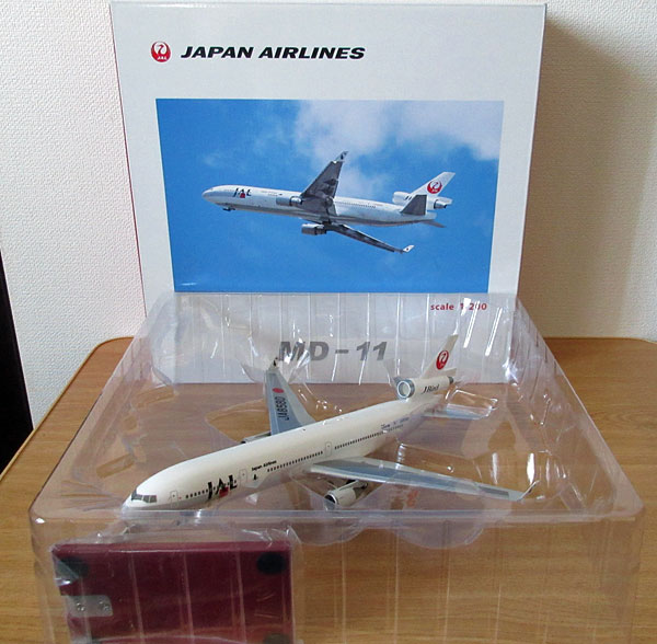 JAL MD−11モデルプレーン-