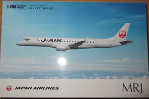 ファインモールド ジェイ・エア MRJ90