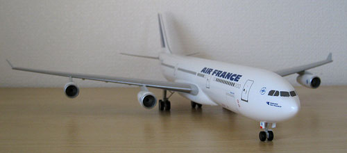 1/200 ホーガン・ウイングス エールフランス A340-300