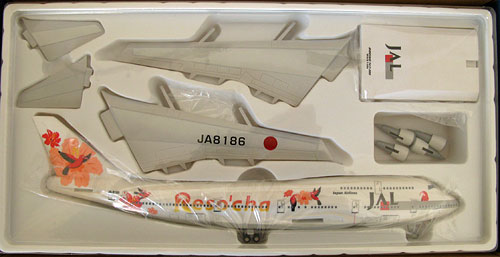 1/200 JTA商事 JAL B747-300 リゾッチャ・ピンク